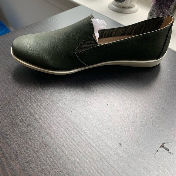 Life Stride Slip on Sneaker Women - Picture 5 of 9